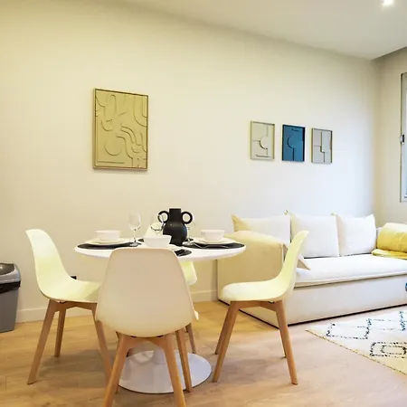 Apartament Le Rhone - Aux Charmes Lyonnais ' *